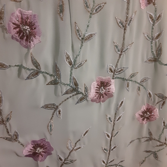 Gianni Bini embroidered mini dress - Picture 3 of 6